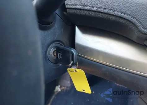 2016 Honda Cr-V Lx z USA, uszkodzony, nr VIN 2HKRM4H33GH610277